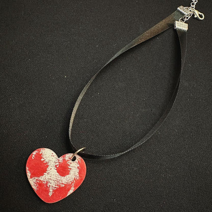 Horror Heart Choker Necklace | Blood Splatter Necklace | Anti-Valentine Gift